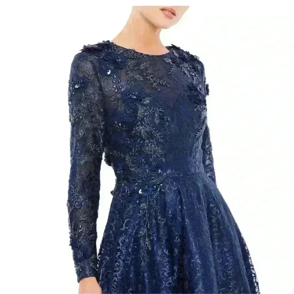 New Mac Duggal Gown 11121  Size 9 Navy Blue Retails $998 - Picture 3 of 5